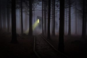 haunted house-min